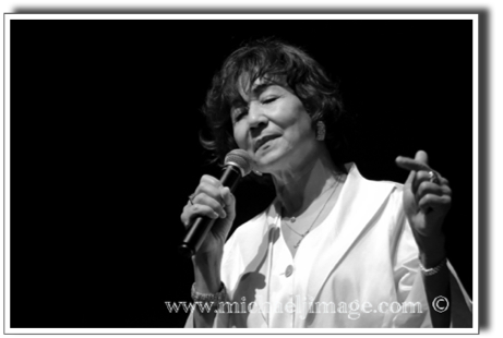 vivian male
strand theater, oak bluffs, 2023